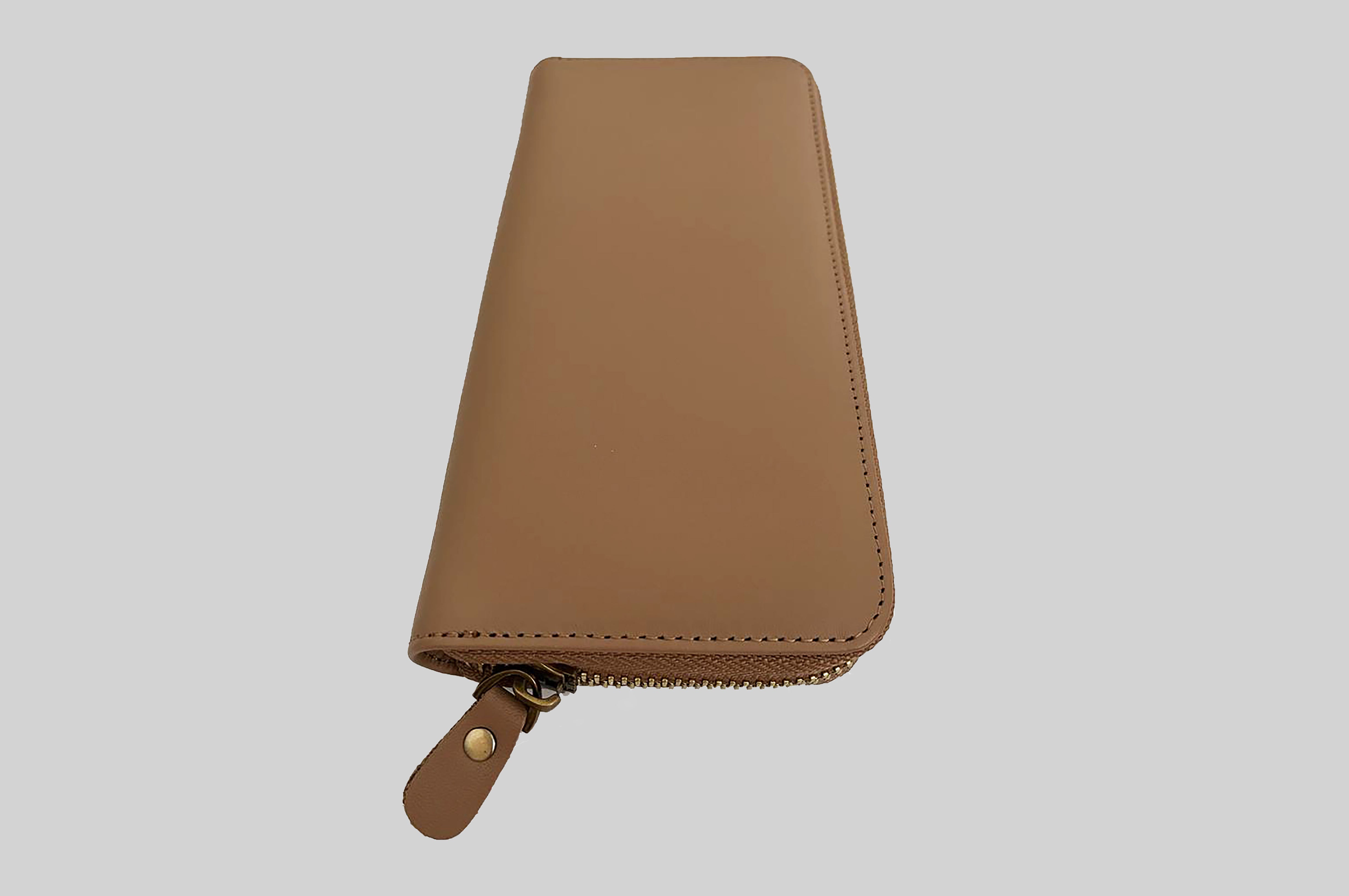 Patet long wallet in light brown (sold out)