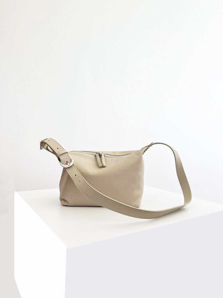 Navis crossbody in cream (sold out)