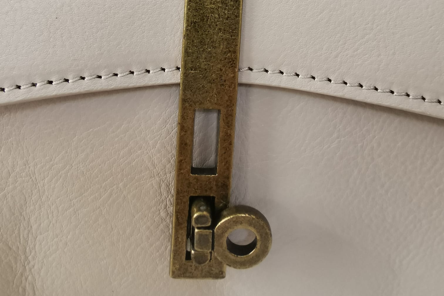 Neutral-colour crossbody &amp; top handle bag