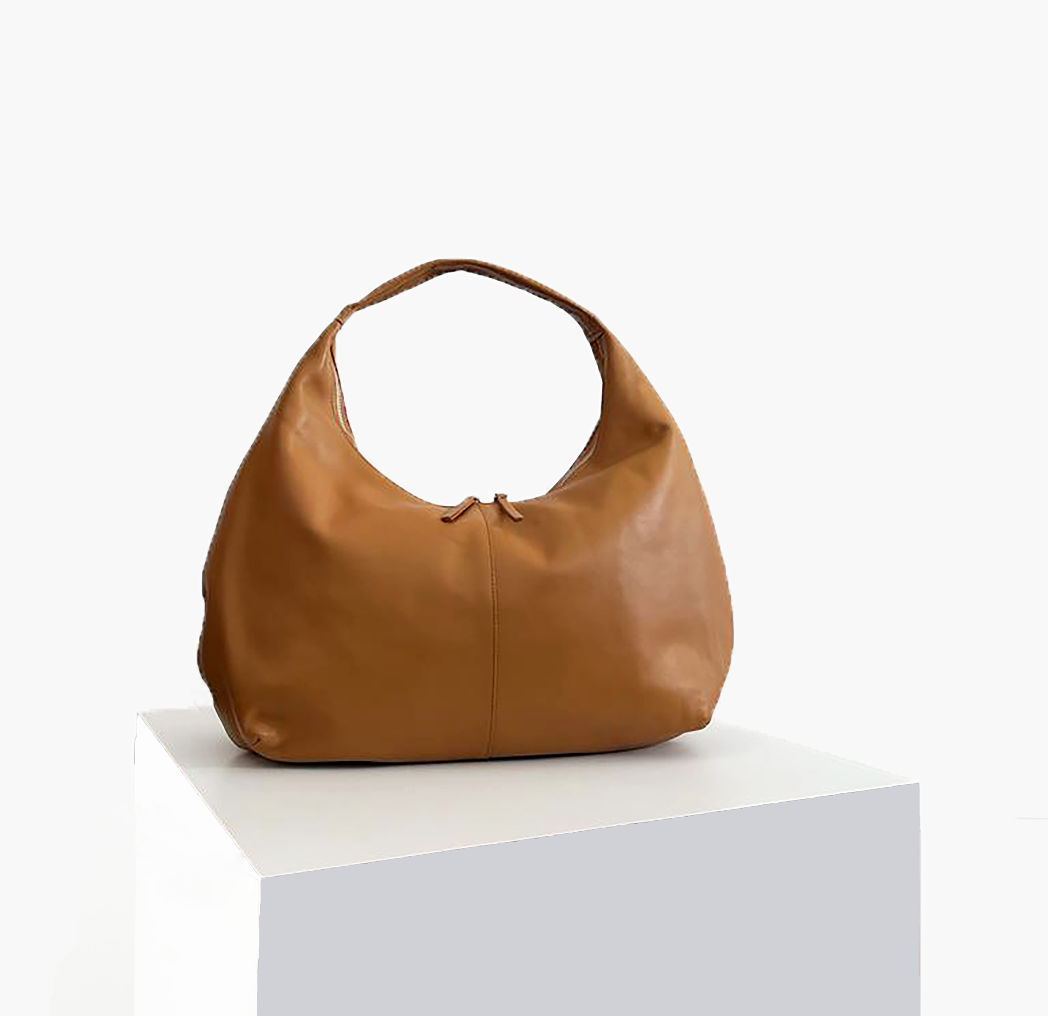 Lunae hobo in tan (sold out)